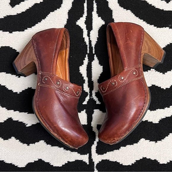 Dansko Riki Studded Clog Size 40 - Picture 5 of 12